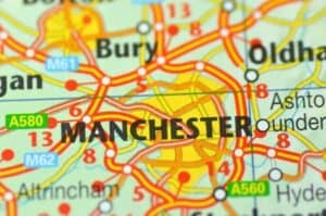 wnere to stay in manchester before your hair transplant